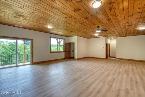 140 Short Oak Run Murphy NC 28906