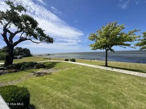 1318 Duck Road Duck NC 27949
