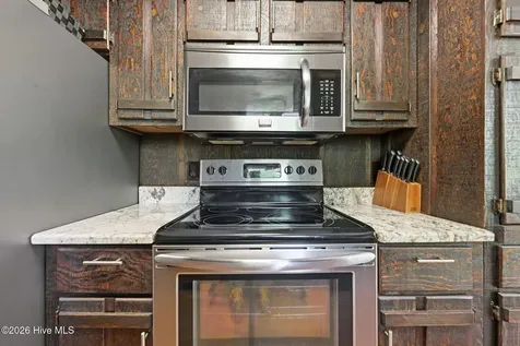 305 White Mountain Road Marble NC 28905