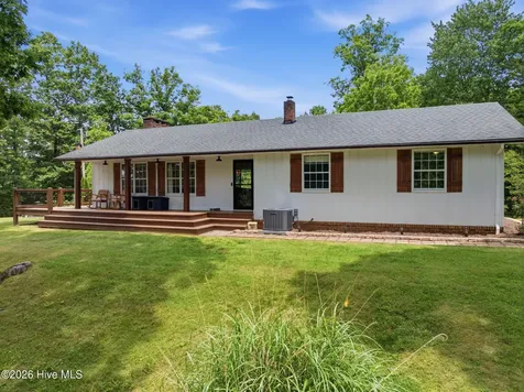 305 White Mountain Road Marble NC 28905