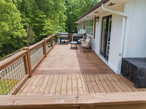 305 White Mountain Road Marble NC 28905