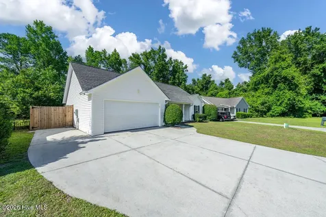 6809 Bridle Court Wilmington NC 28411