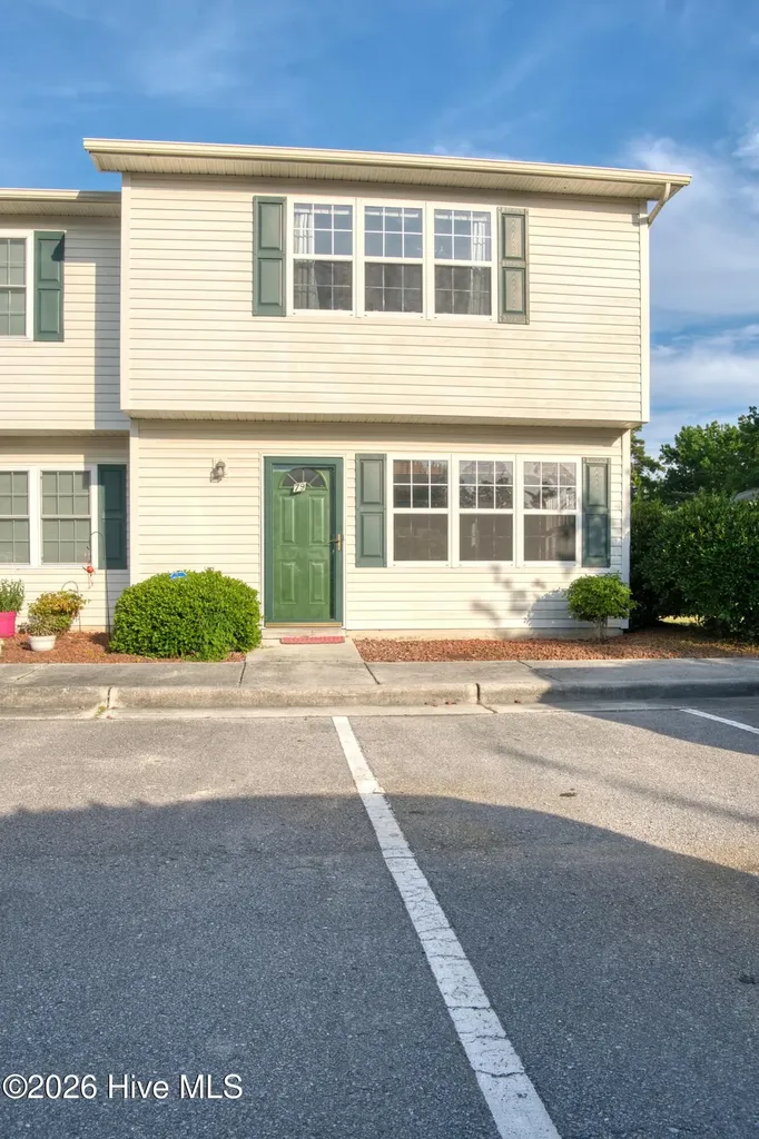 79 Crush Court Swansboro NC 28584