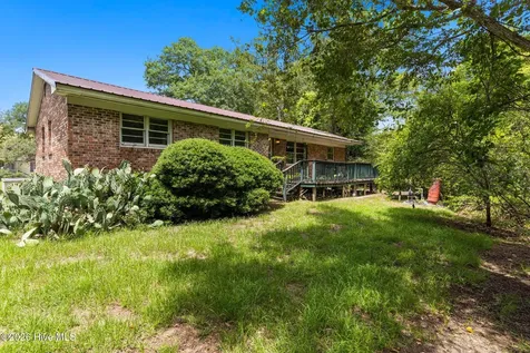 34 Elm Loop Lane Whiteville NC 28472