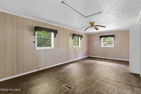 34 Elm Loop Lane Whiteville NC 28472