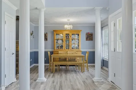 303 E Regent Court Jacksonville NC 28546