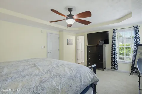 303 E Regent Court Jacksonville NC 28546