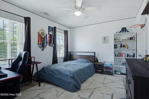 303 E Regent Court Jacksonville NC 28546