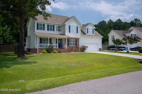 303 E Regent Court Jacksonville NC 28546