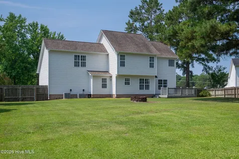 303 E Regent Court Jacksonville NC 28546