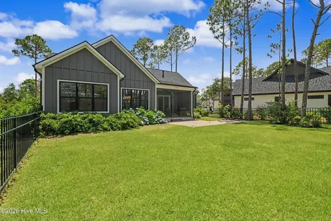 3570 White Spruce Glen Southport NC 28461