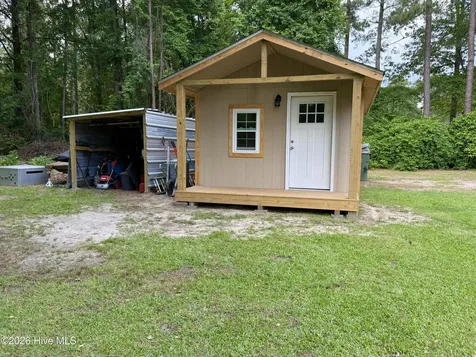 12040 Mccormick Drive Maxton NC 28364