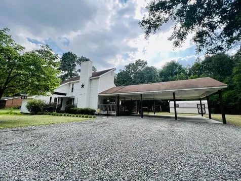 12040 Mccormick Drive Maxton NC 28364
