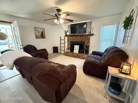 12040 Mccormick Drive Maxton NC 28364