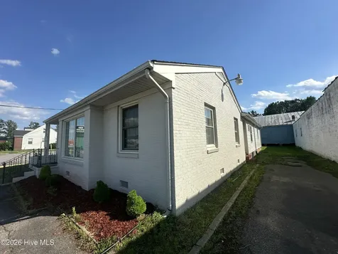 808 E Memorial Drive E Ahoskie NC 27910