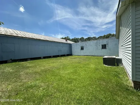 808 E Memorial Drive E Ahoskie NC 27910