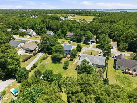 217 Marsh Hen Court Swansboro NC 28584