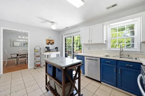 217 Marsh Hen Court Swansboro NC 28584