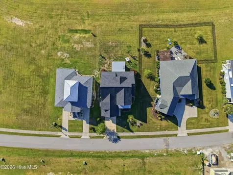 331 Spicer Lake Drive Holly Ridge NC 28445