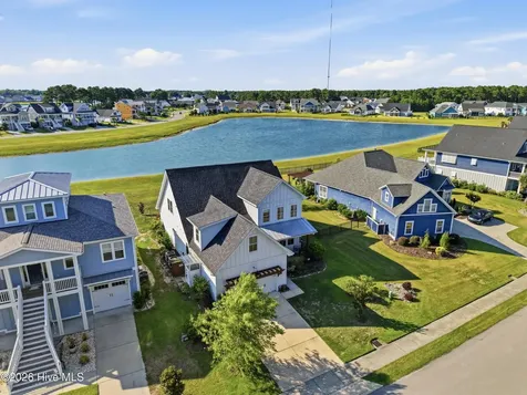 331 Spicer Lake Drive Holly Ridge NC 28445