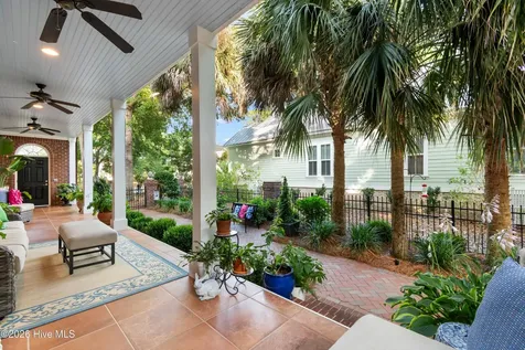 9153 E Bramshill Road SW Calabash NC 28467