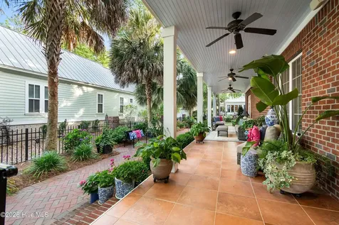 9153 E Bramshill Road SW Calabash NC 28467