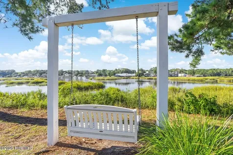 9153 E Bramshill Road SW Calabash NC 28467