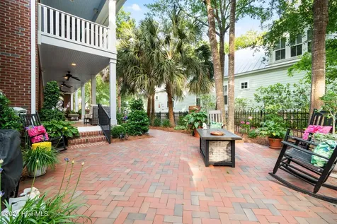 9153 E Bramshill Road SW Calabash NC 28467