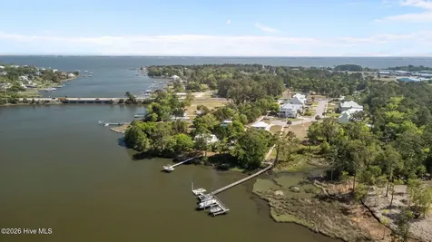 111 Key West Lane Newport NC 28570