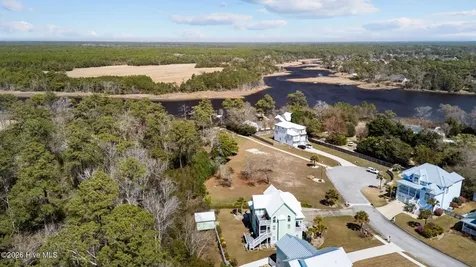 111 Key West Lane Newport NC 28570