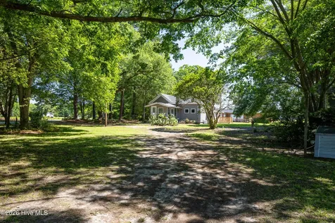 331 West Road Turkey NC 28393