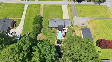403 W Eason Street Macclesfield NC 27852