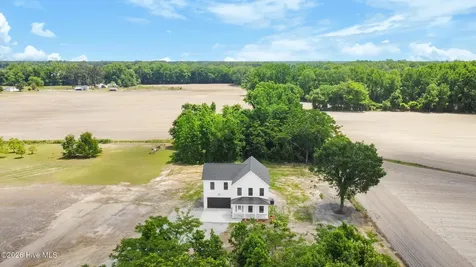 1851 Carraway Road Fountain NC 27829