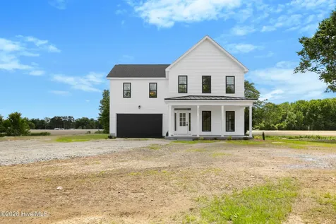 1851 Carraway Road Fountain NC 27829