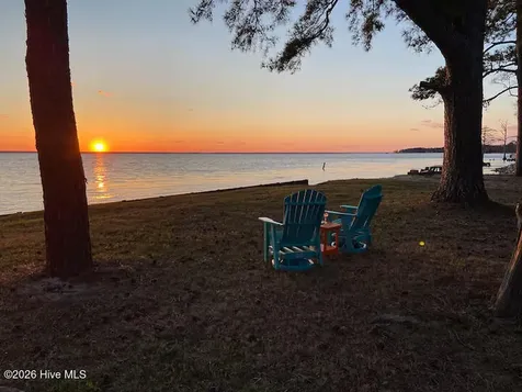 227 Colonial Beach Road Jarvisburg NC 27947