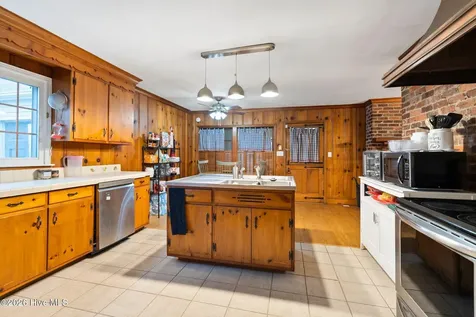 901 Smyrna Drive Whiteville NC 28472