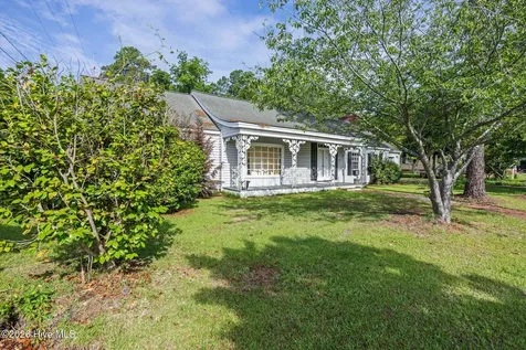901 Smyrna Drive Whiteville NC 28472