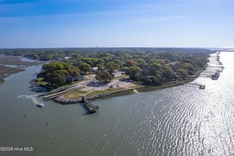2905 Island Drive SE Bolivia NC 28422