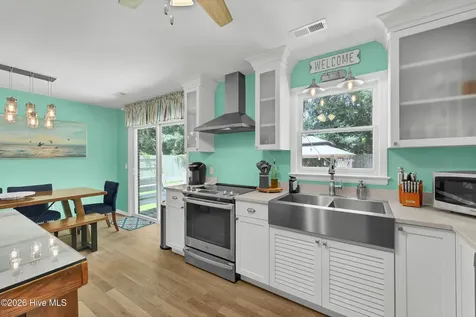710 Cheryl Lane Wilmington NC 28405