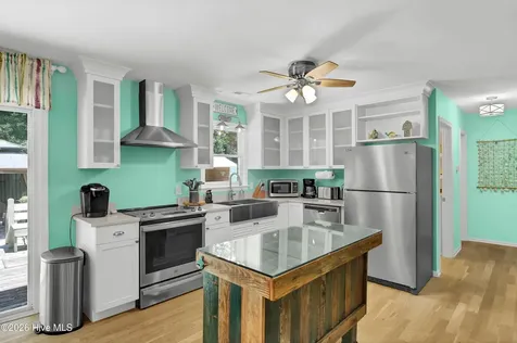 710 Cheryl Lane Wilmington NC 28405