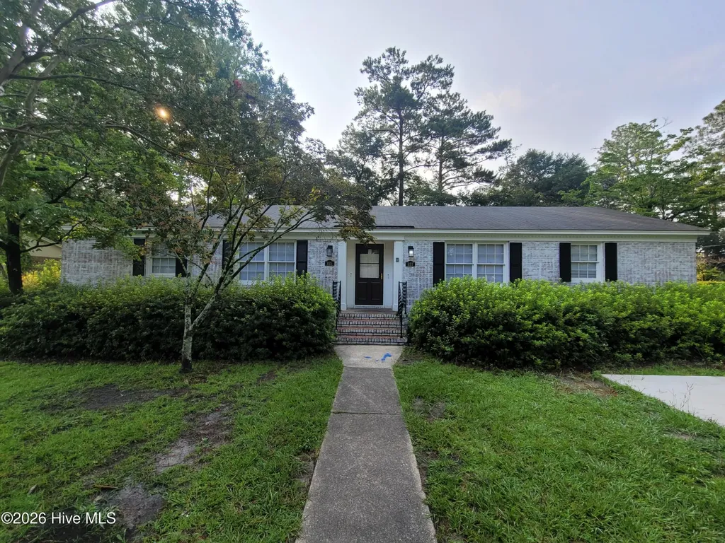 825 Montclair Drive Wilmington NC 28403