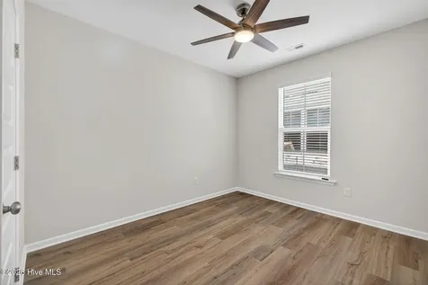 1056 Fawn Valley Way Wilmington NC 28409