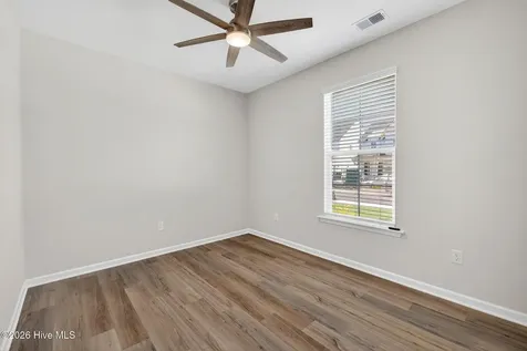1056 Fawn Valley Way Wilmington NC 28409