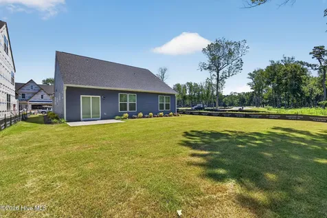1056 Fawn Valley Way Wilmington NC 28409
