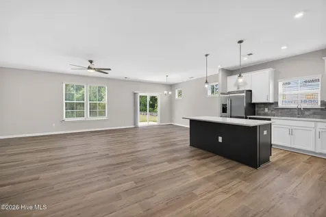 1056 Fawn Valley Way Wilmington NC 28409