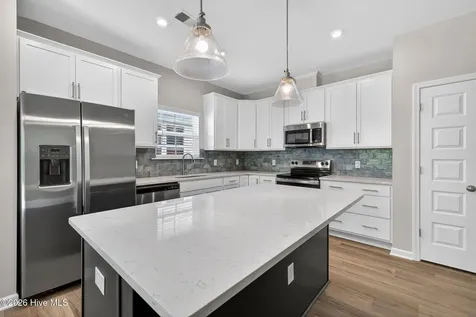 1056 Fawn Valley Way Wilmington NC 28409