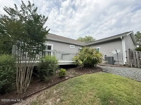 508 Cottage Court Holly Ridge NC 28445