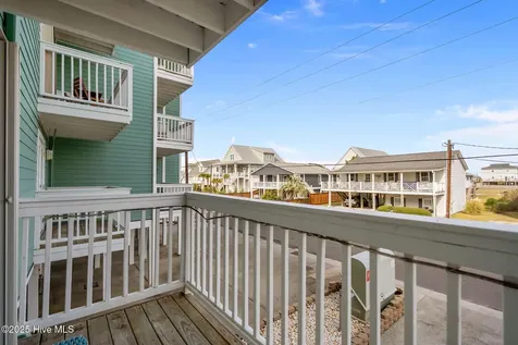 111 Florida Avenue Carolina Beach NC 28428