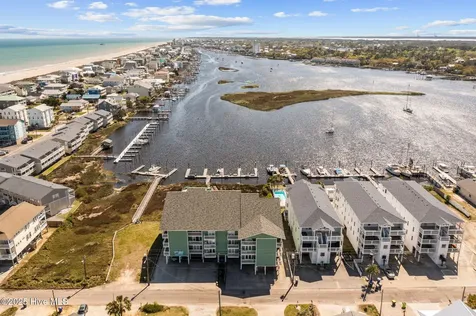 111 Florida Avenue Carolina Beach NC 28428