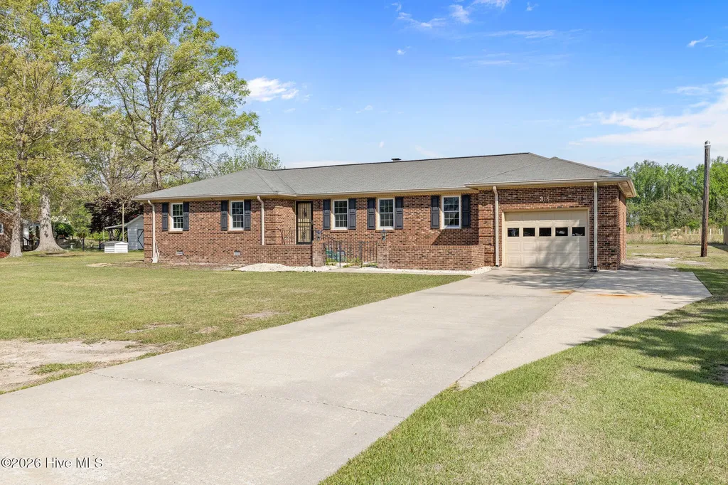 315 Holland Hill Drive Goldsboro NC 27530